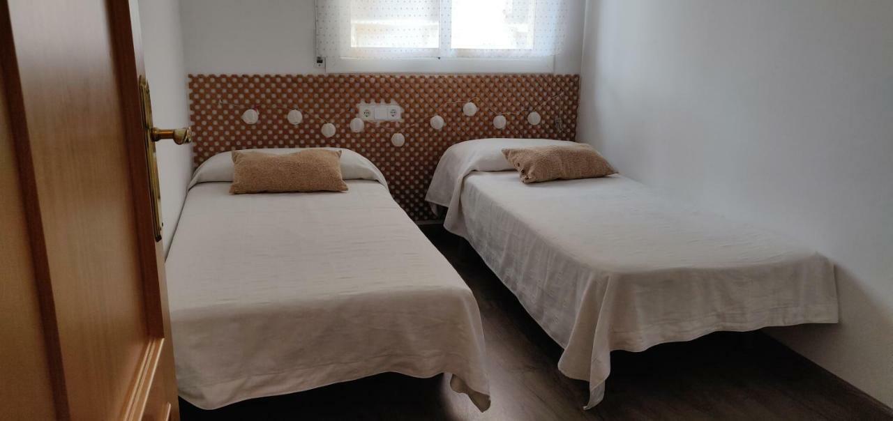 Costa New Euroviajeros Apartaments Пинеда де Мар Екстериор снимка